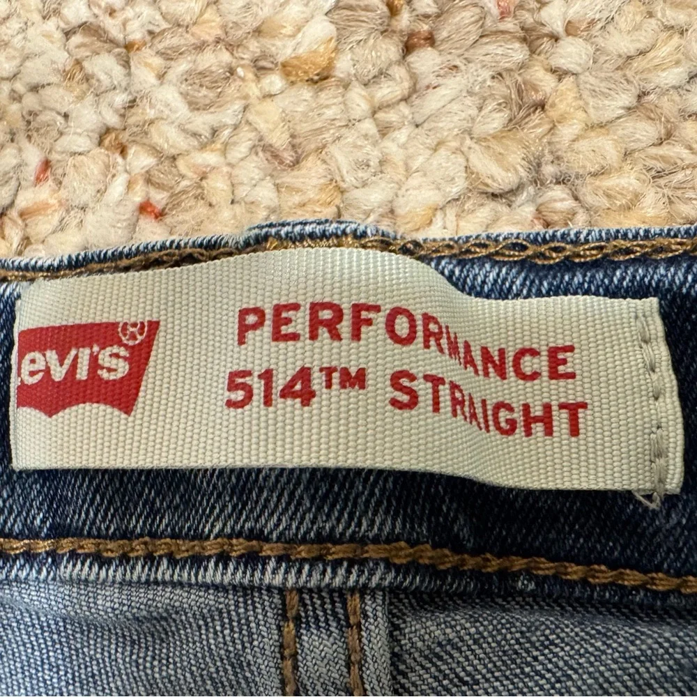 Levi's performance 514 kids straight jeans size 14 27''x29''